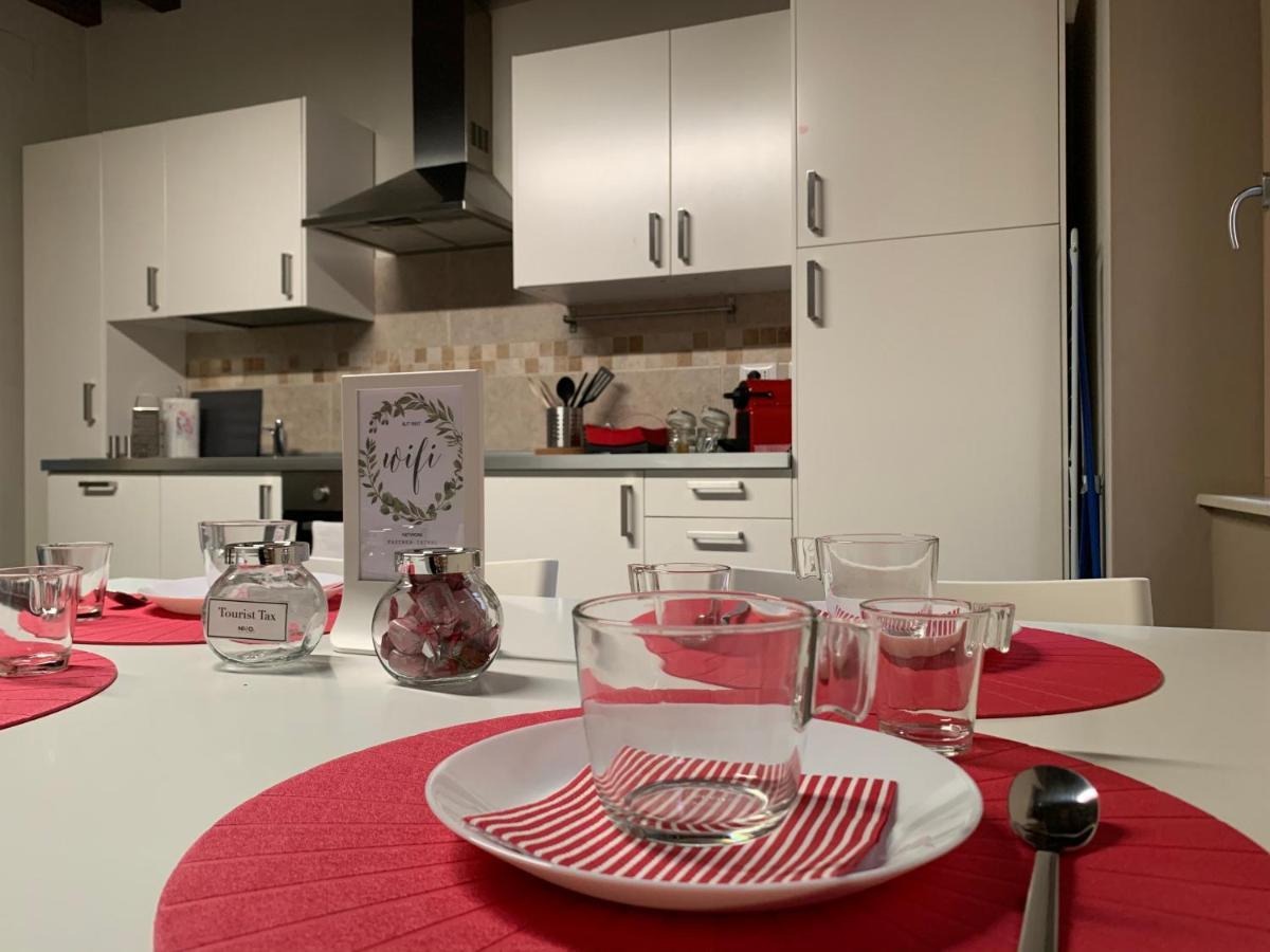 Niki O. Apartments Πάρμα Εξωτερικό φωτογραφία