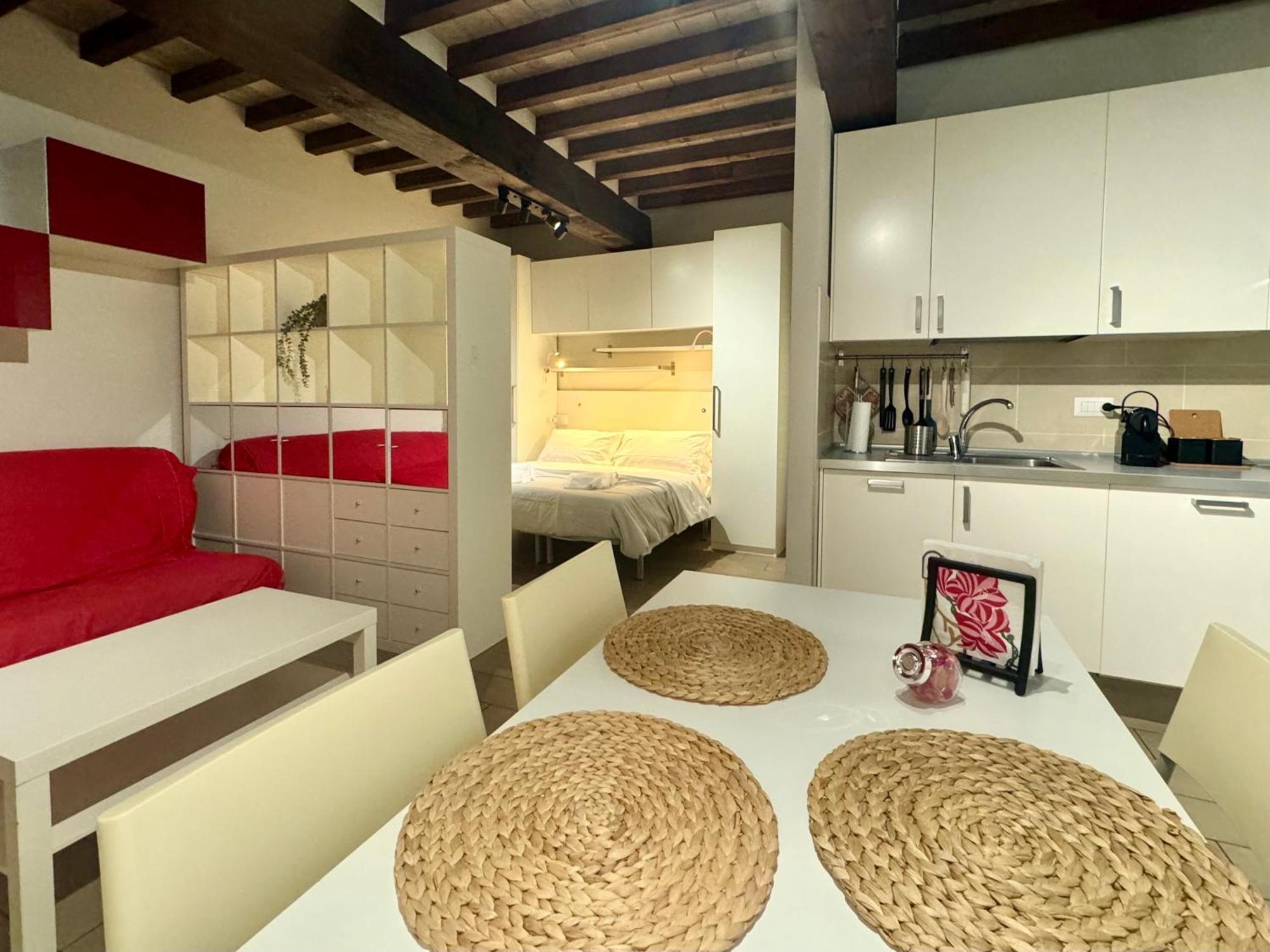 Niki O. Apartments Πάρμα Εξωτερικό φωτογραφία